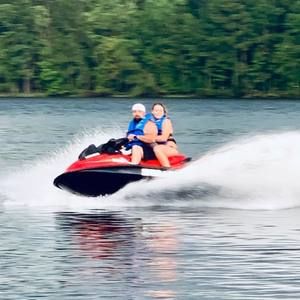 Meet your Posher, Lee